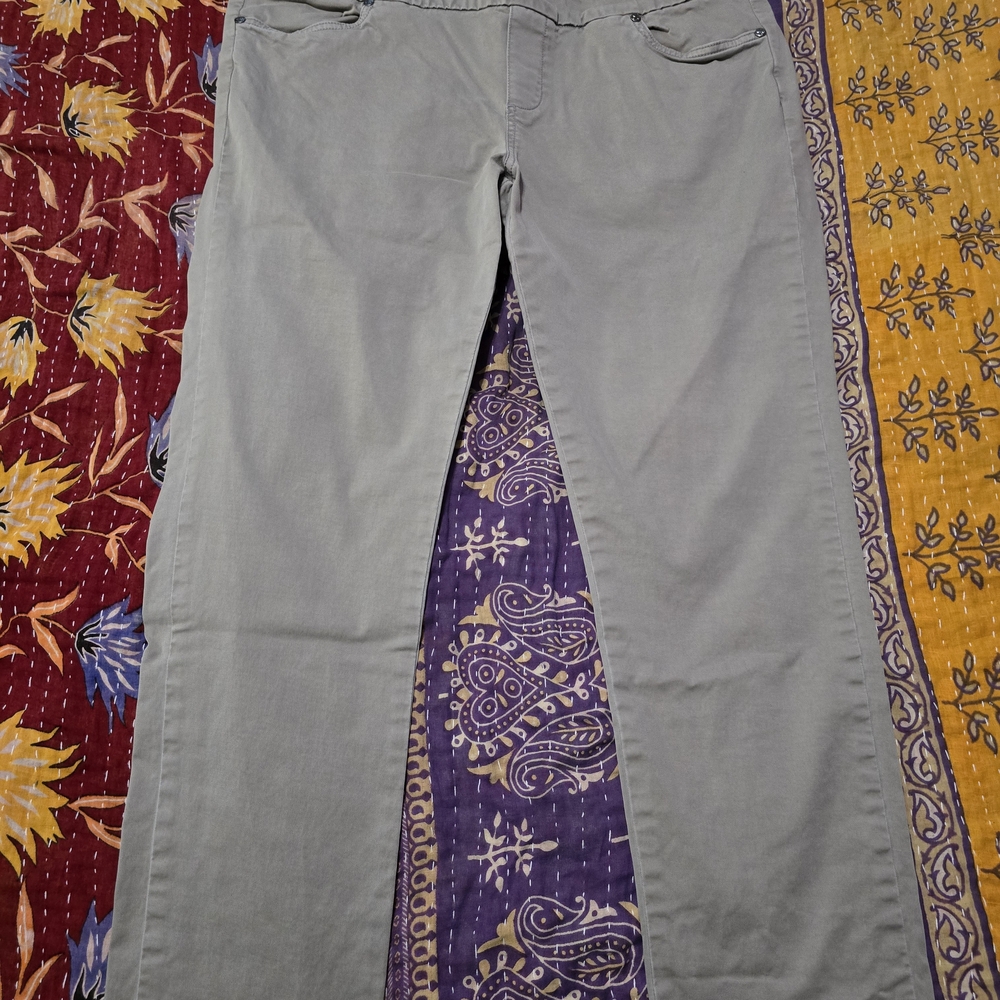 Aventura Sage Green Pants